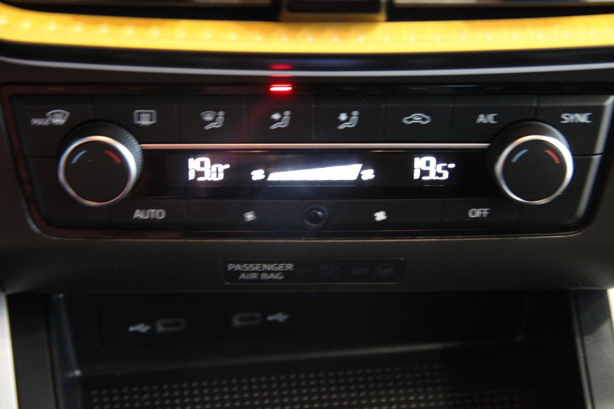 seat-arona-2023-gasolina-999cc