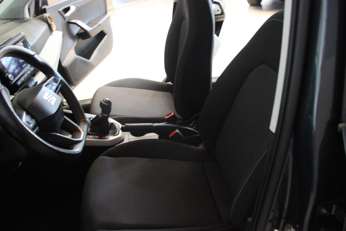 seat-arona-2023-gasolina-999cc
