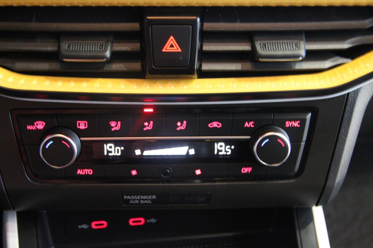 seat-arona-2023-gasolina-999cc