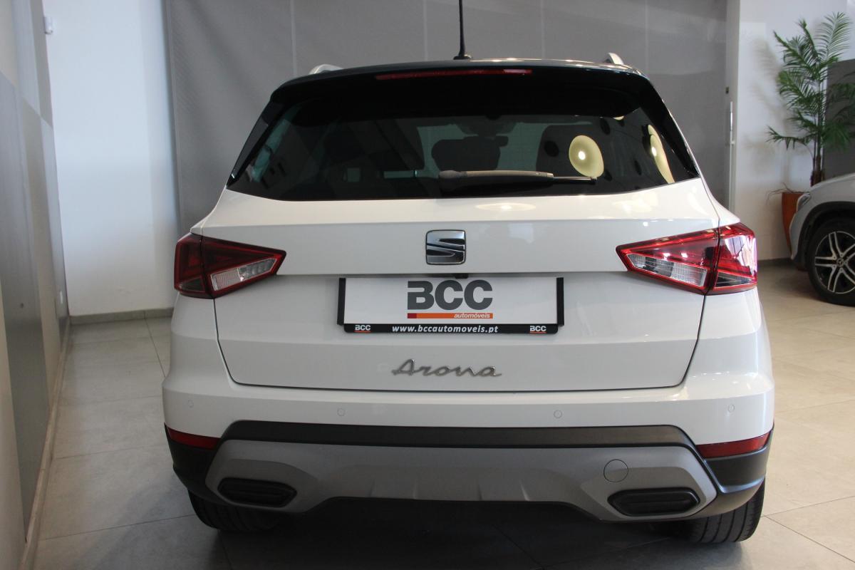 seat-arona-2023-gasolina-999cc