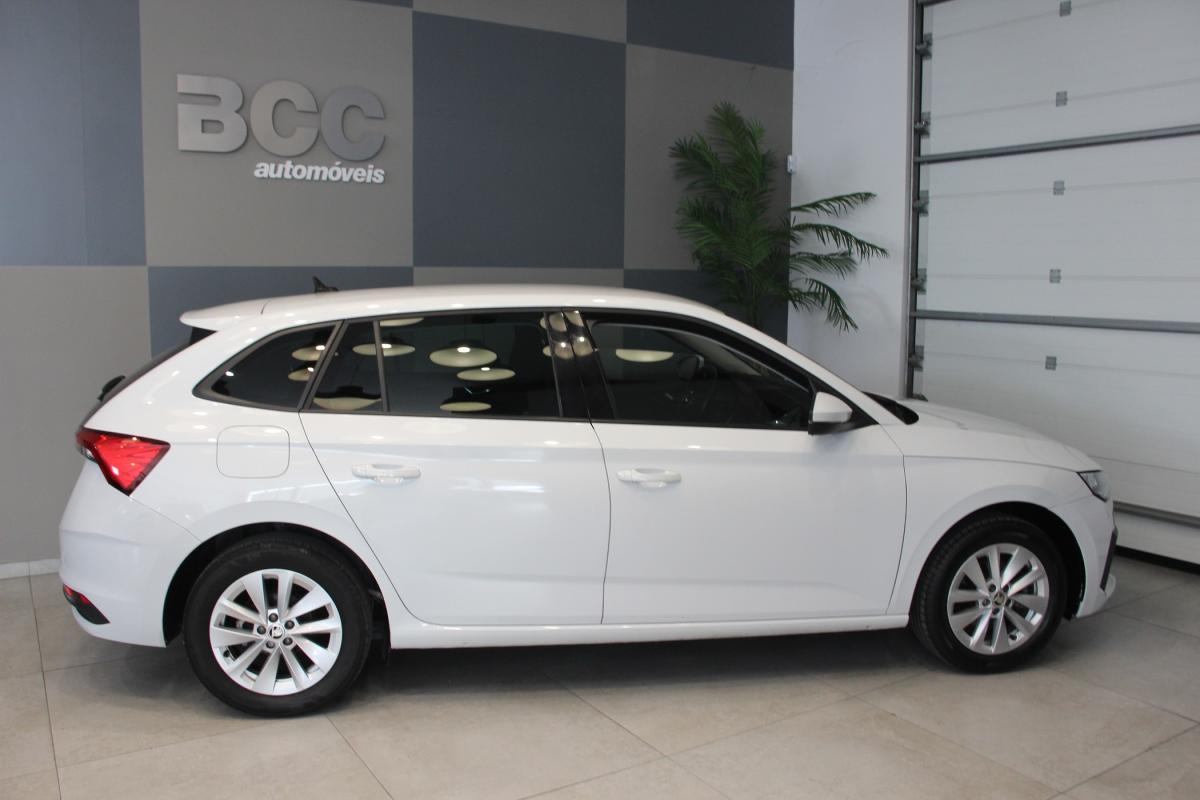 skoda-scala-2024-gasolina-999cc