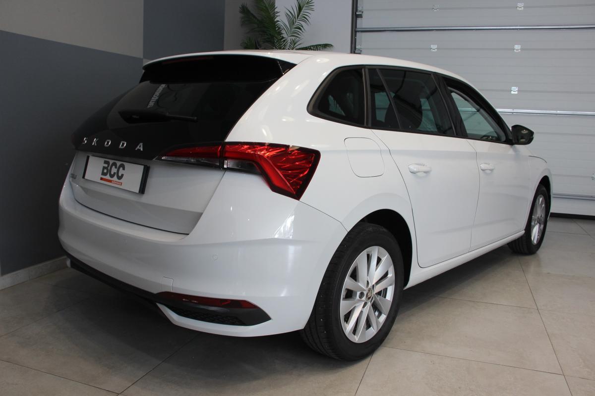 skoda-scala-2024-gasolina-999cc