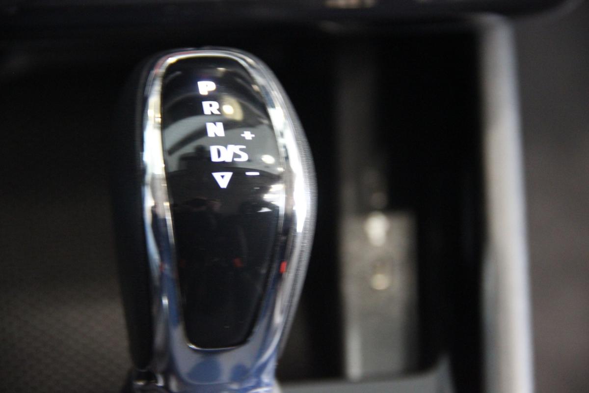 skoda-scala-2024-gasolina-999cc