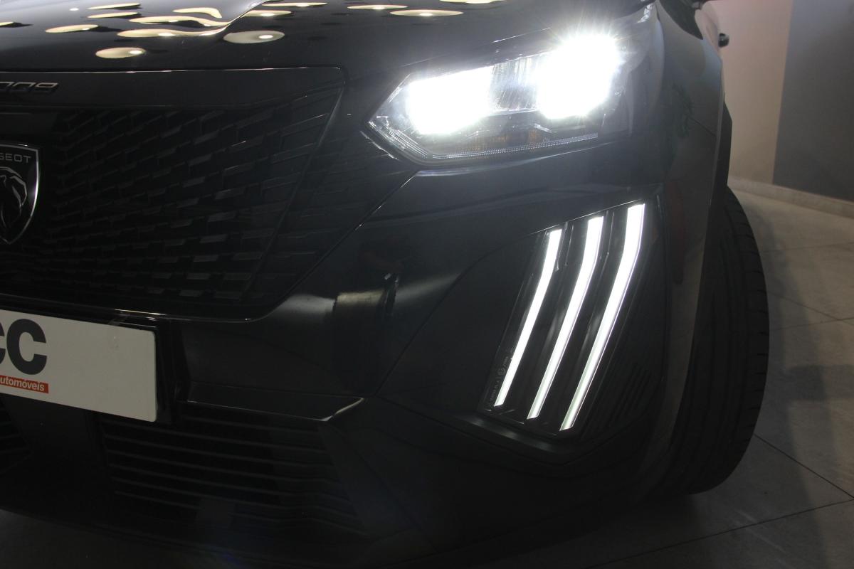 peugeot-2008-2024-gasolina-1199cc