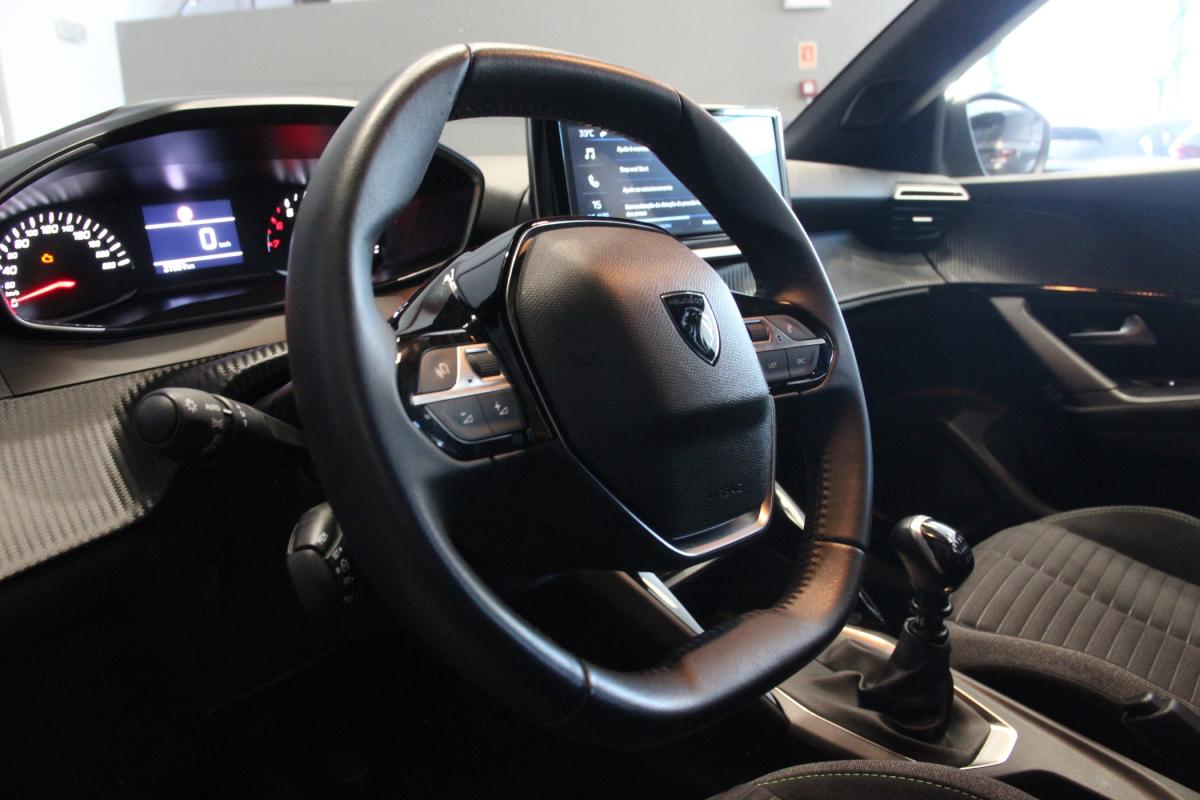peugeot-2008-2024-gasolina-1199cc