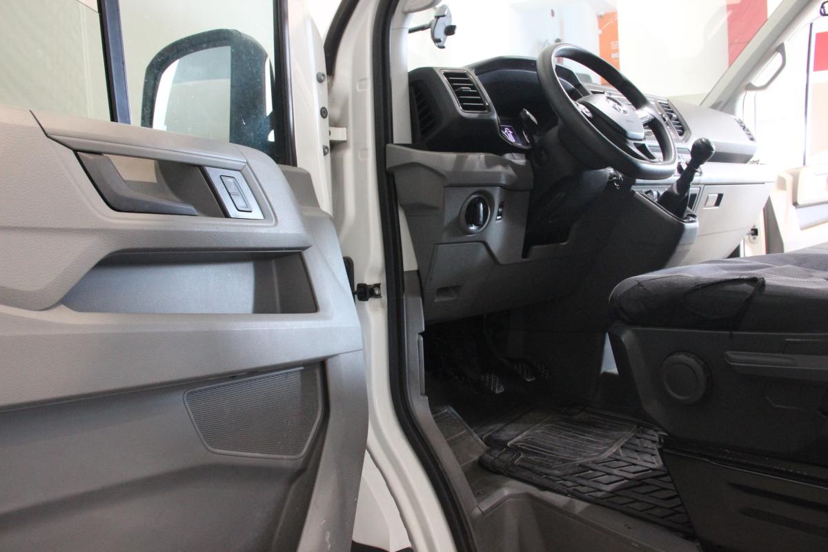 volkswagen-crafter-2020-diesel-1968cc