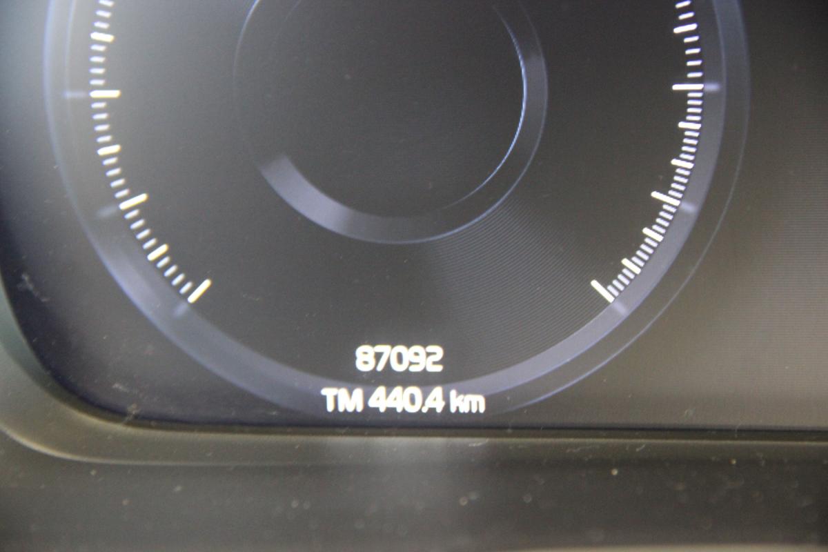 volvo-xc40-2022-hibrido-a-gasolina-1477cc