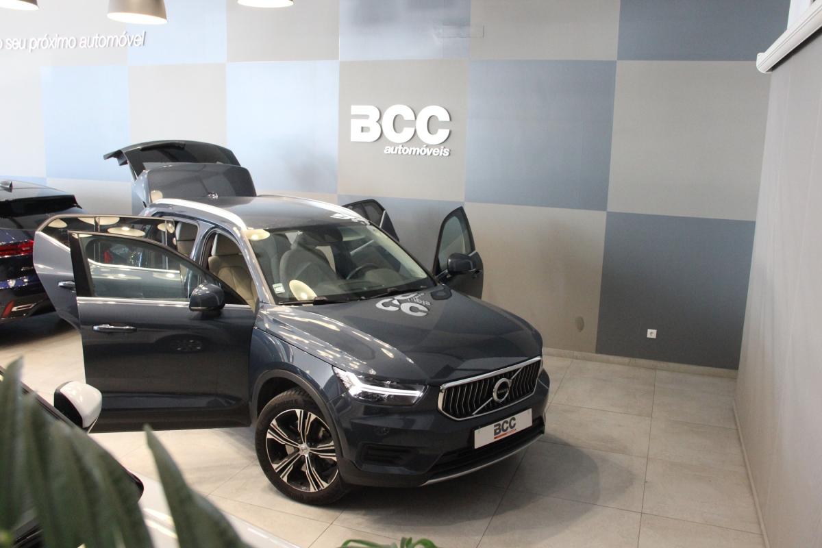 volvo-xc40-2022-hibrido-a-gasolina-1477cc