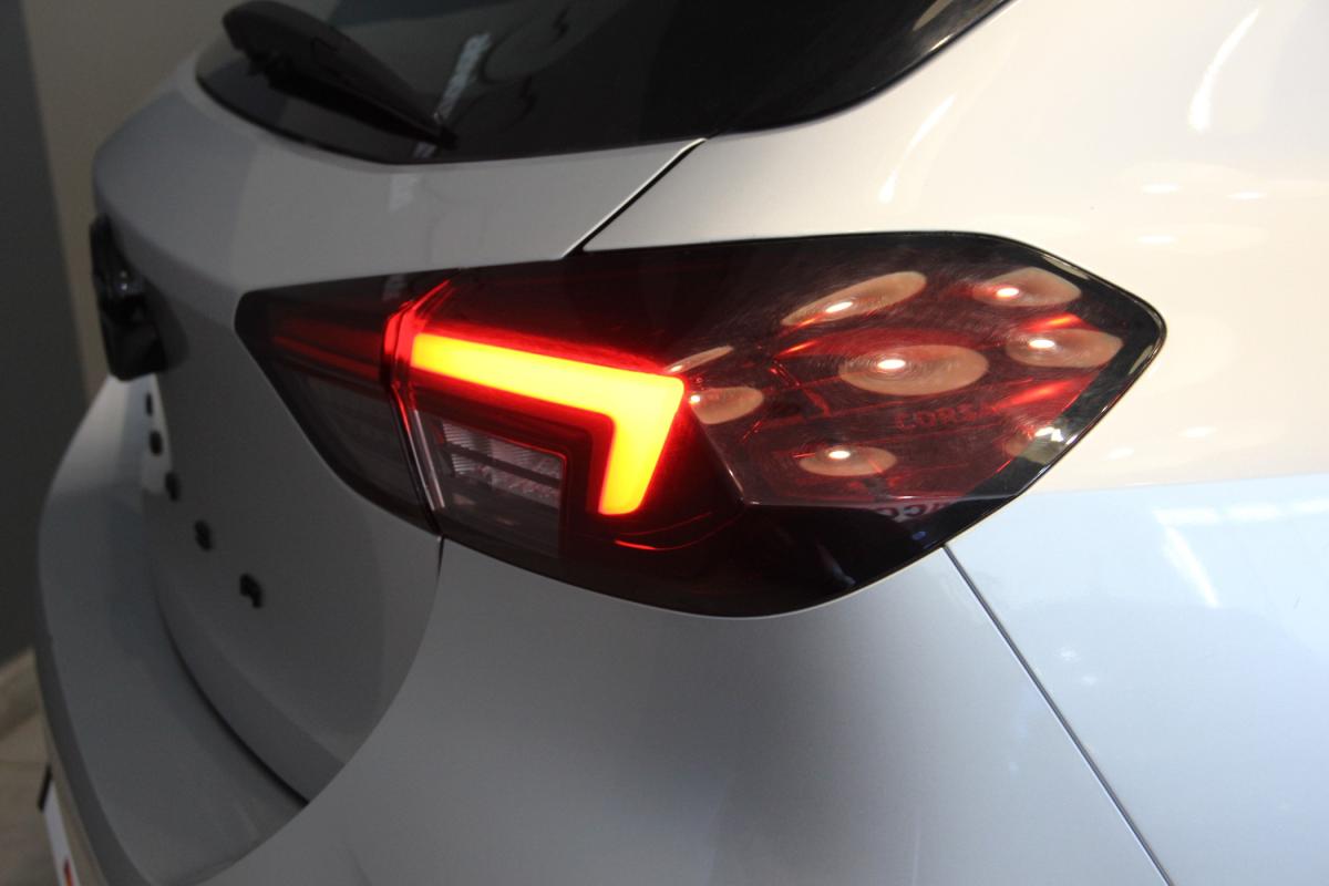 opel-corsa-2024-gasolina-1199cc