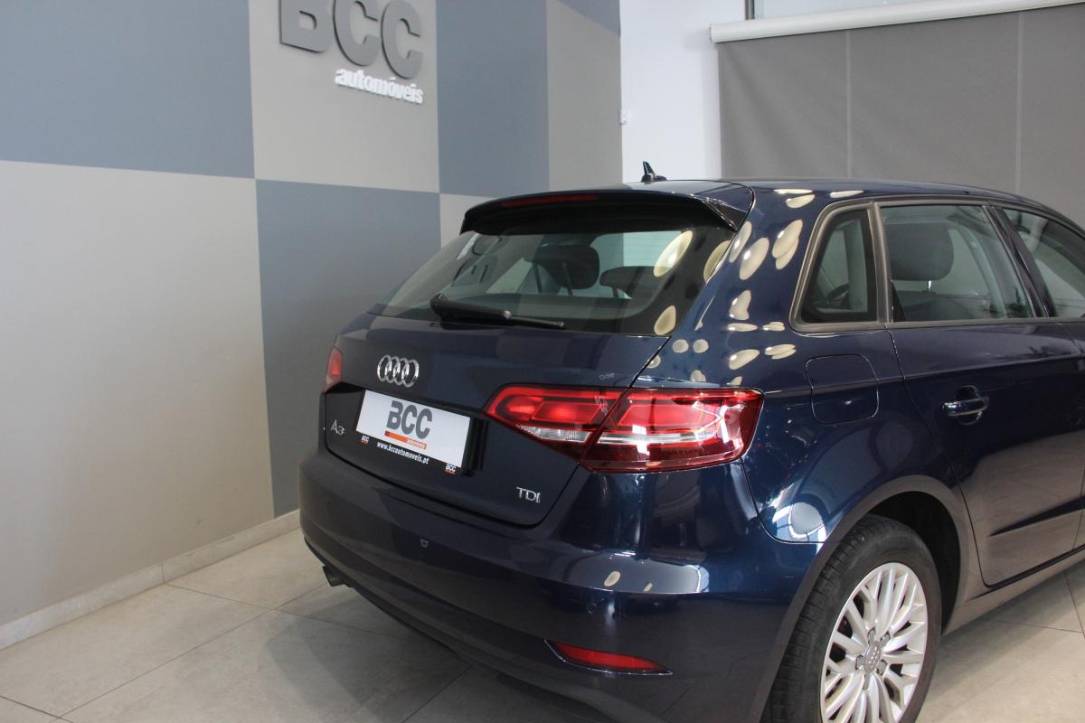 audi-a3-sportback-2017-diesel-1598cc