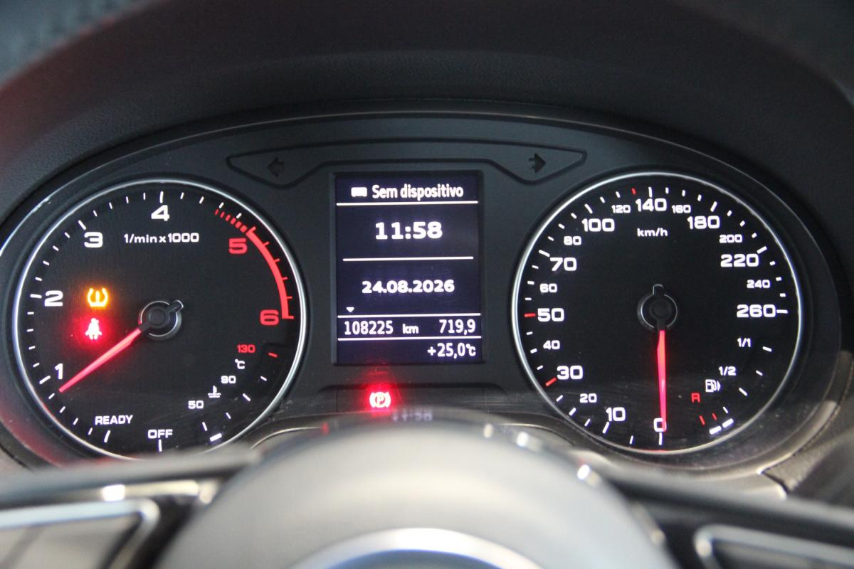 audi-a3-sportback-2017-diesel-1598cc