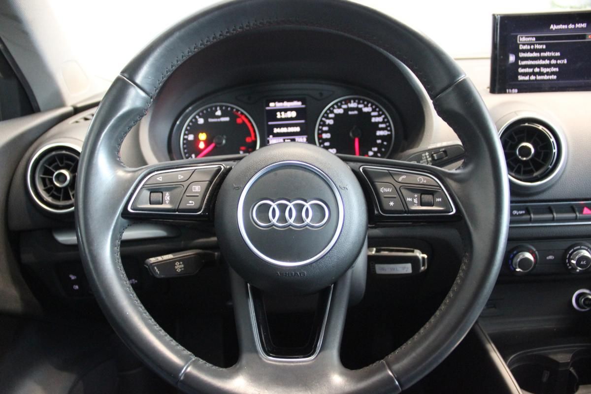 audi-a3-sportback-2017-diesel-1598cc