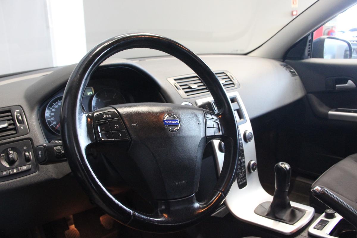 volvo-c30-2011-diesel-1560cc