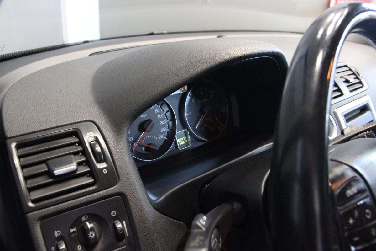 volvo-c30-2011-diesel-1560cc