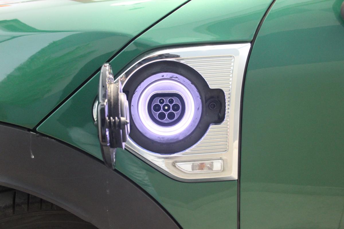mini-countryman-2022-hibrido-a-gasolina-1499cc