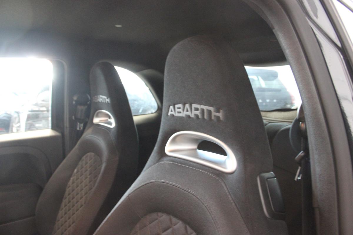 abarth-595-2021-gasolina-1368cc