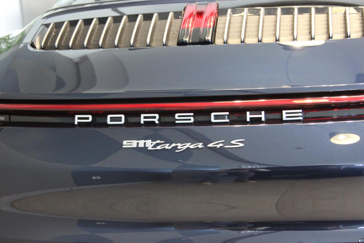 porsche-992-2021-gasolina-2981cc