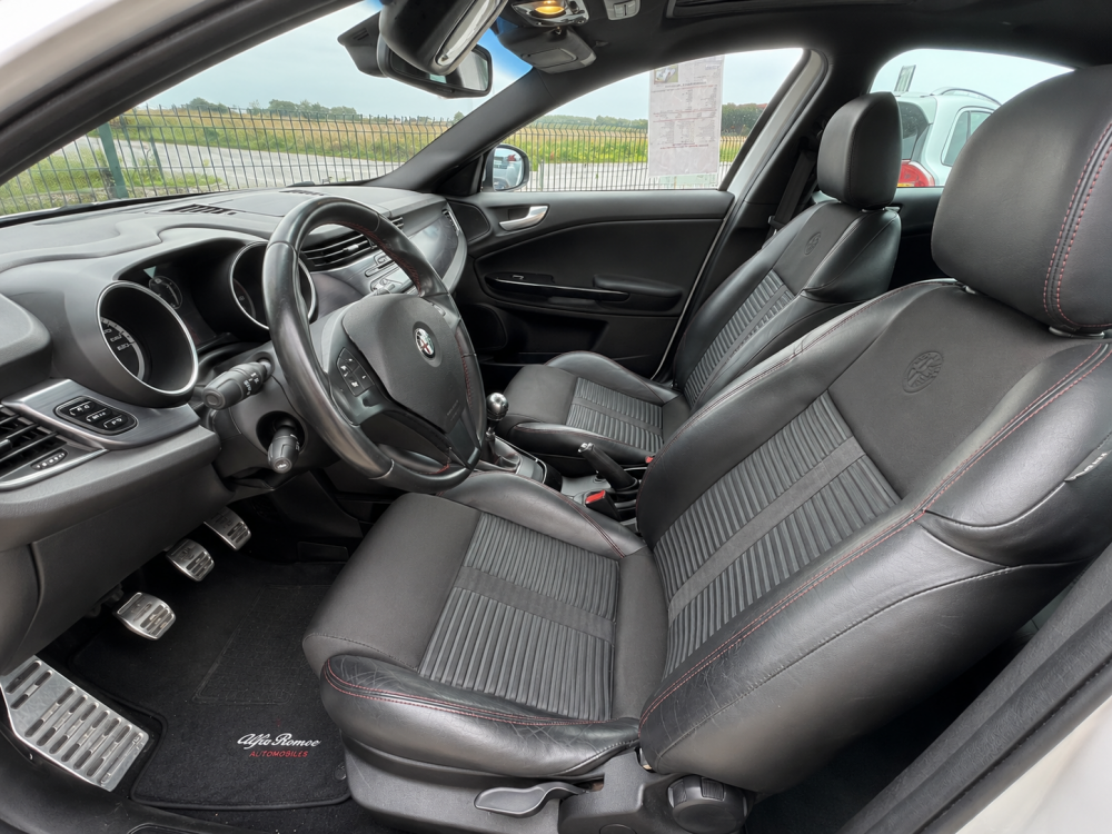 alfa-romeo-giulietta-2010-diesel-1598cc