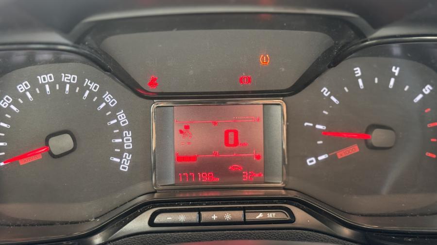 toyota-proace-2022-diesel-1499cc