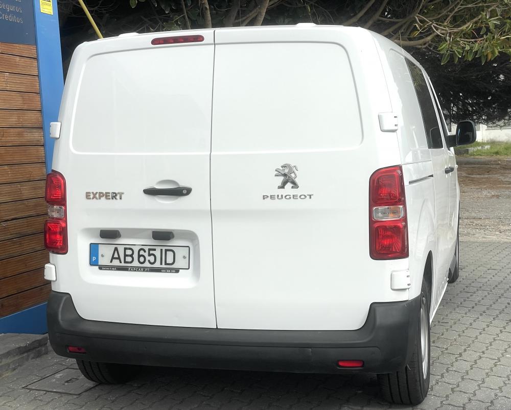 peugeot-expert-2020-diesel-1499cc