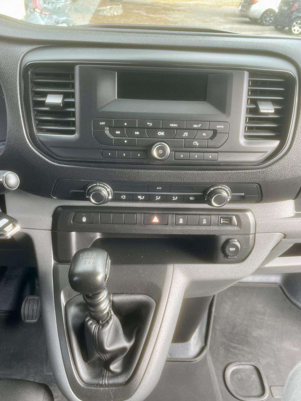 peugeot-expert-2020-diesel-1499cc