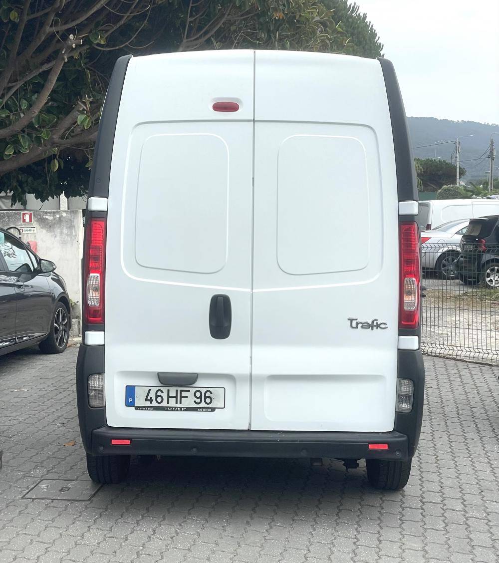 renault-trafic-2009-diesel-1995cc