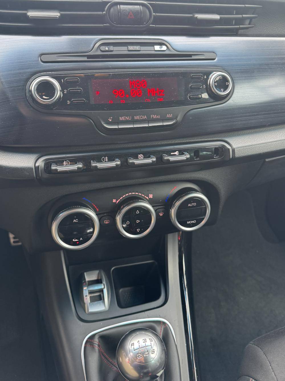 alfa-romeo-giulietta-2010-diesel-1598cc