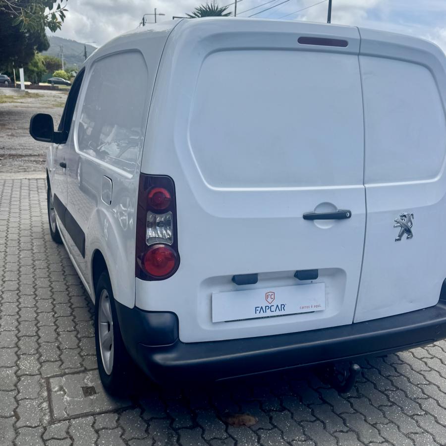 peugeot-partner-2011-diesel-1560cc