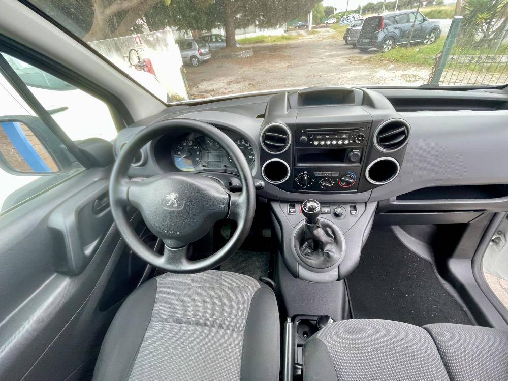 peugeot-partner-2018-diesel-1560cc