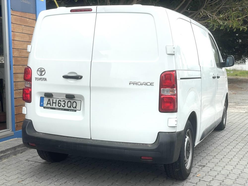toyota-proace-2021-diesel-1499cc
