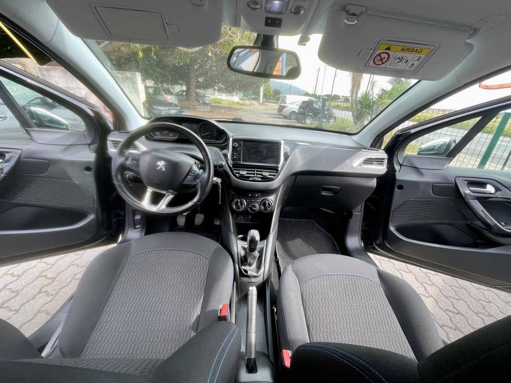 peugeot-208-2019-gasolina-1199cc