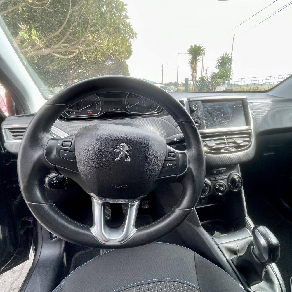 peugeot-208-2019-gasolina-1199cc