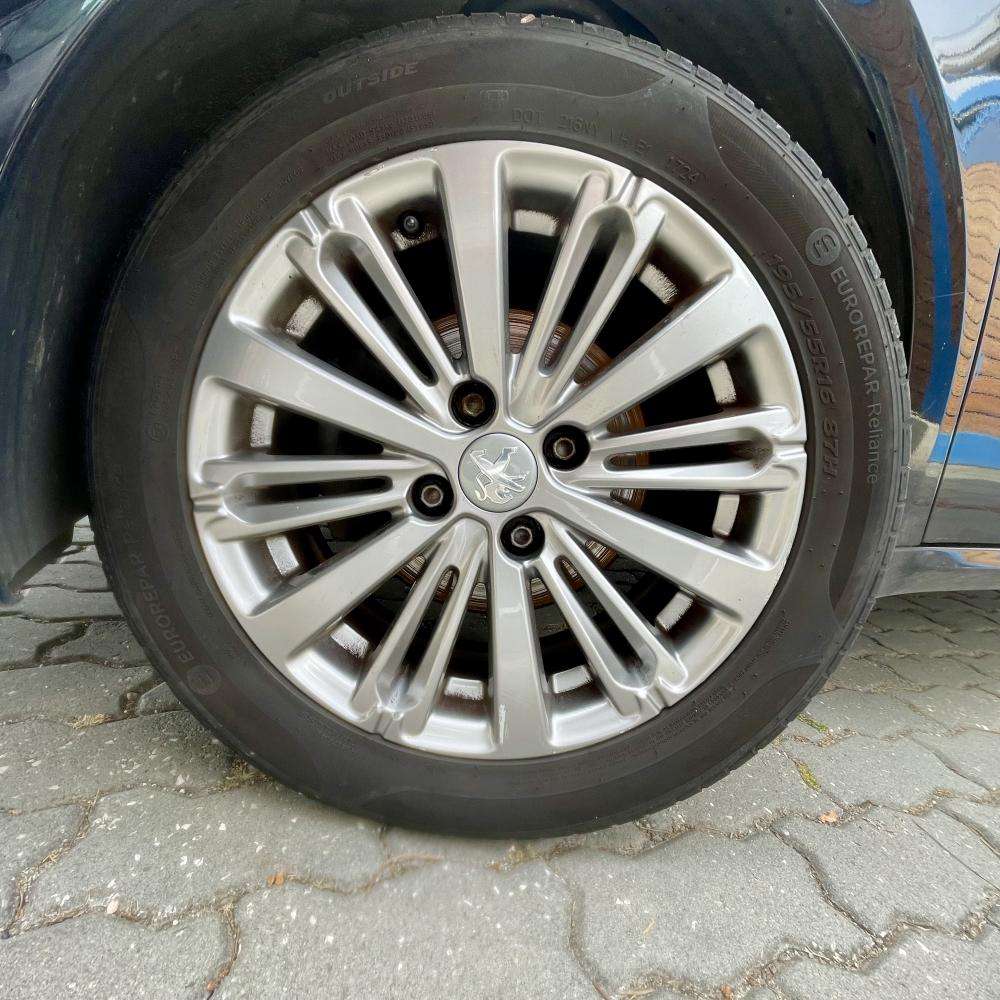 peugeot-208-2019-gasolina-1199cc