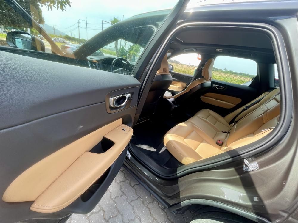 volvo-xc60-2019-diesel-1969cc