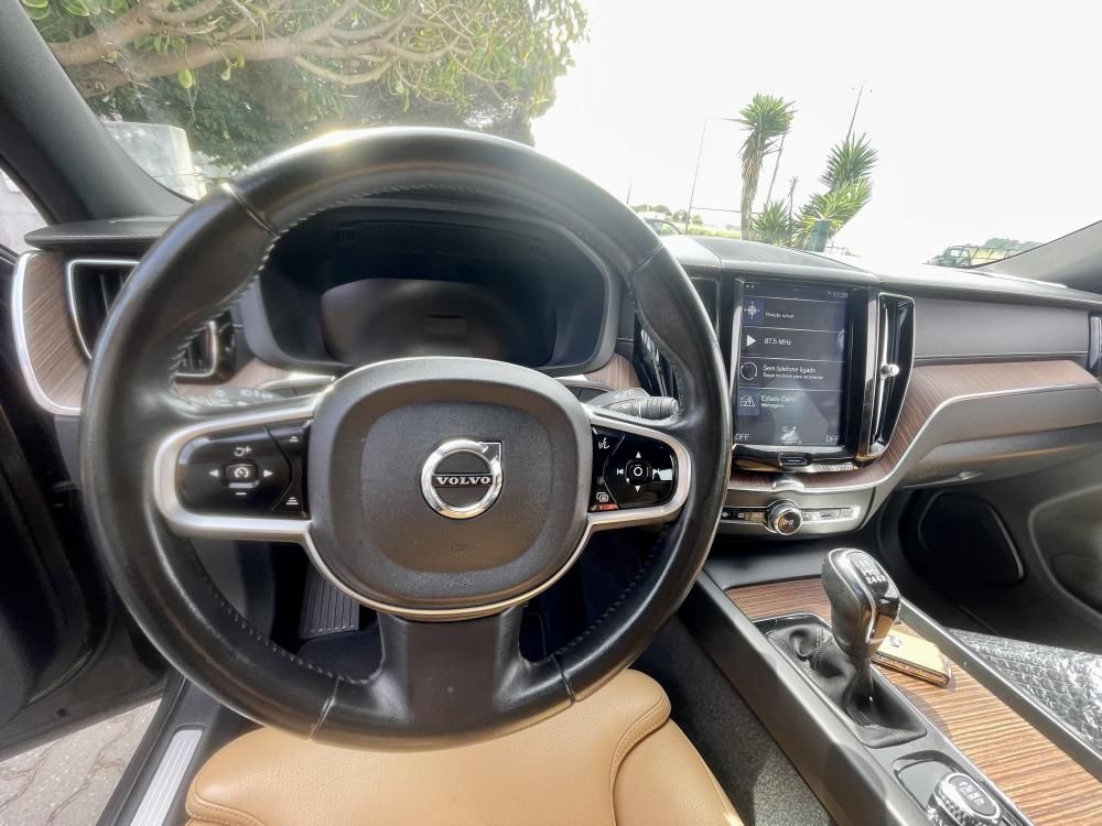 volvo-xc60-2019-diesel-1969cc