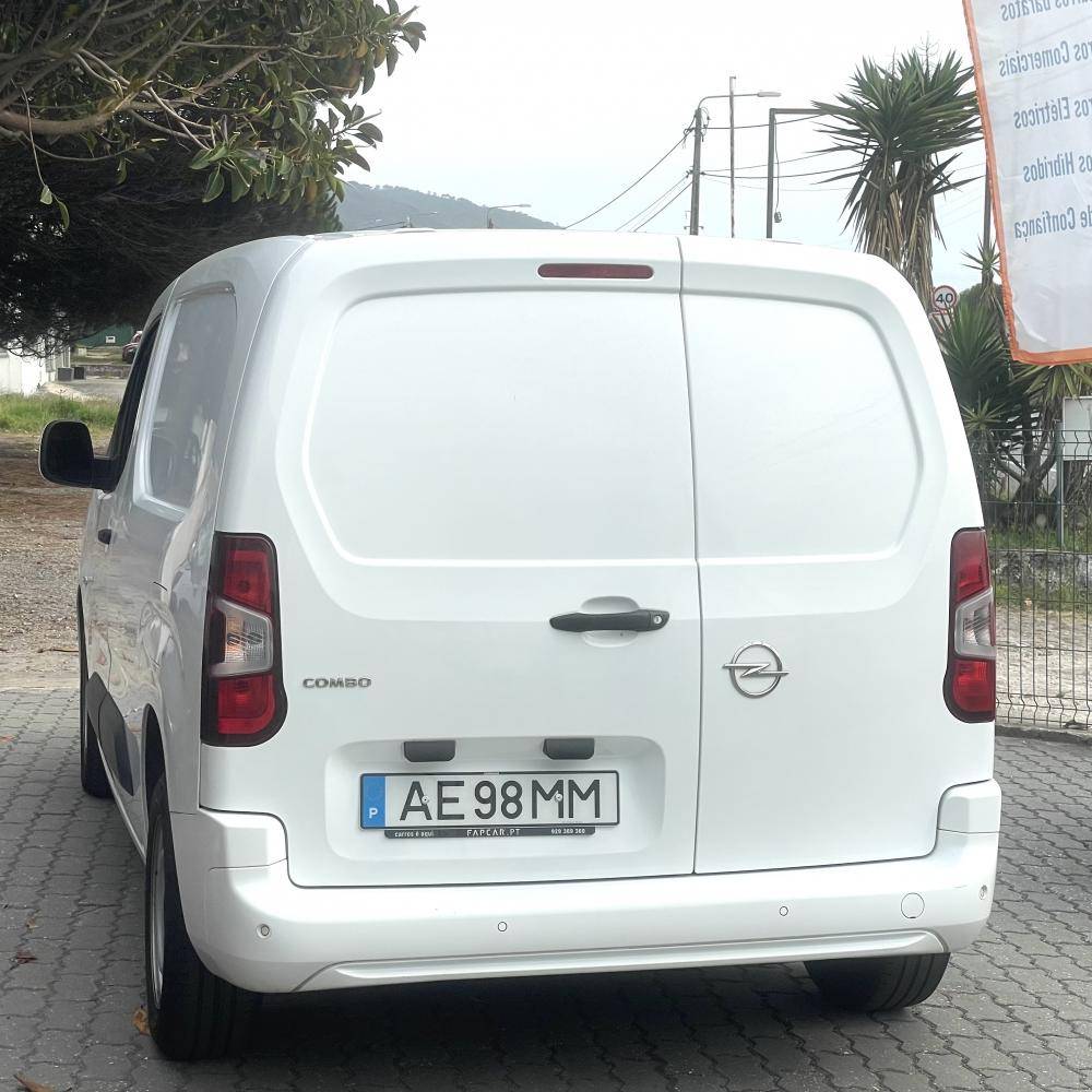 opel-combo-2021-diesel-1499cc