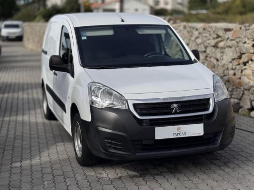 peugeot-partner-2018-diesel-1560cc