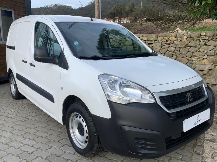 peugeot-partner-2018-diesel-1560cc