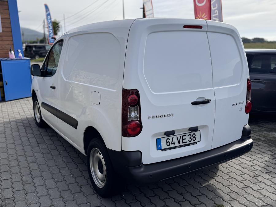 peugeot-partner-2018-diesel-1560cc