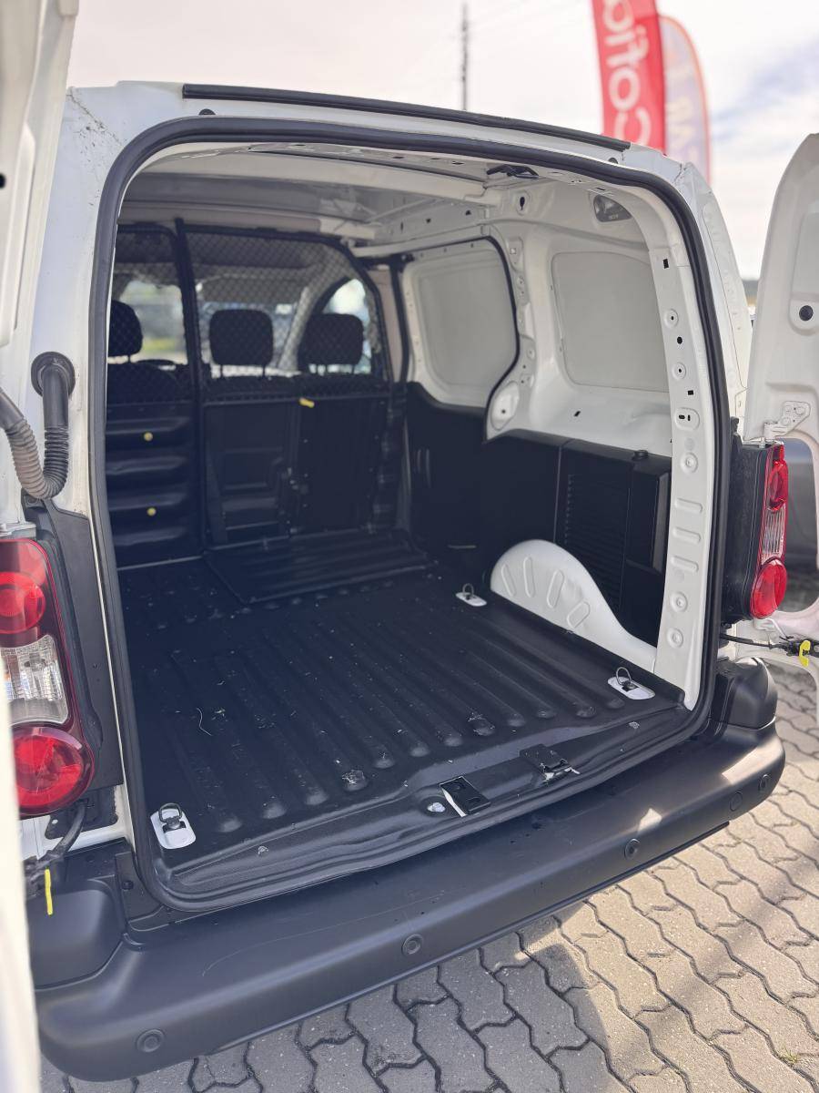 peugeot-partner-2018-diesel-1560cc