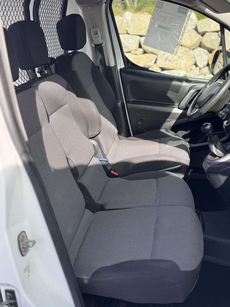 peugeot-partner-2018-diesel-1560cc