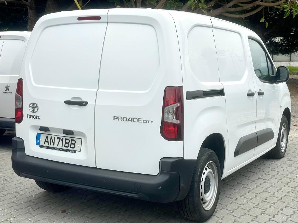 toyota-proace-2021-diesel-1499cc
