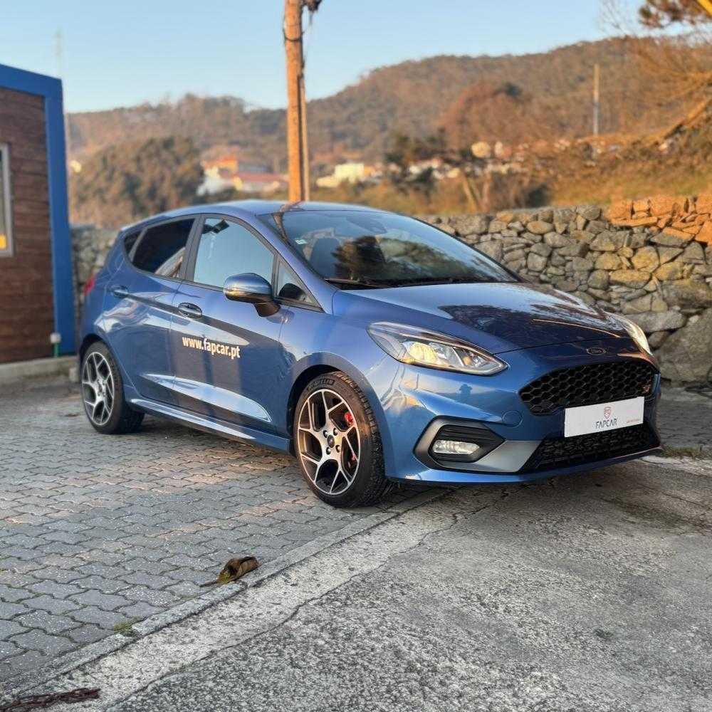 ford-fiesta-2019-gasolina-1499cc