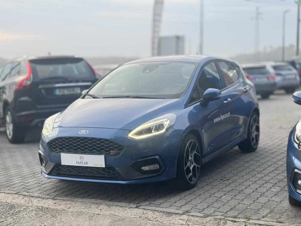 ford-fiesta-2019-gasolina-1499cc