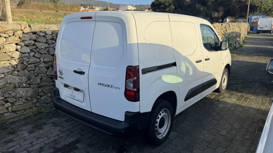 toyota-proace-2021-diesel-1499cc