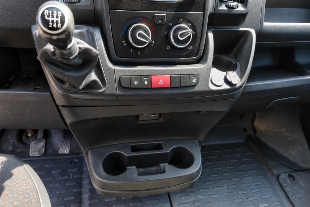 peugeot-boxer-2020-diesel-2179cc