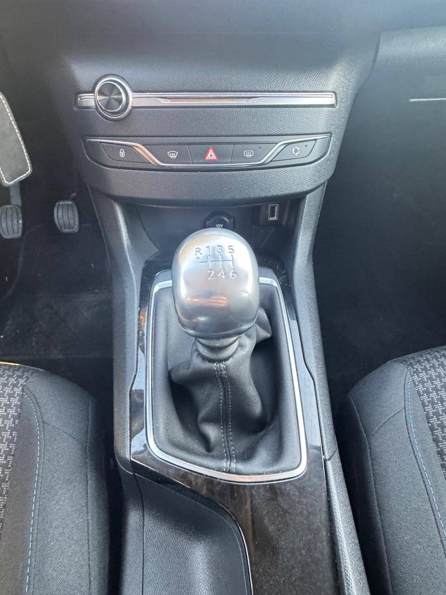 peugeot-308-2019-diesel-1499cc