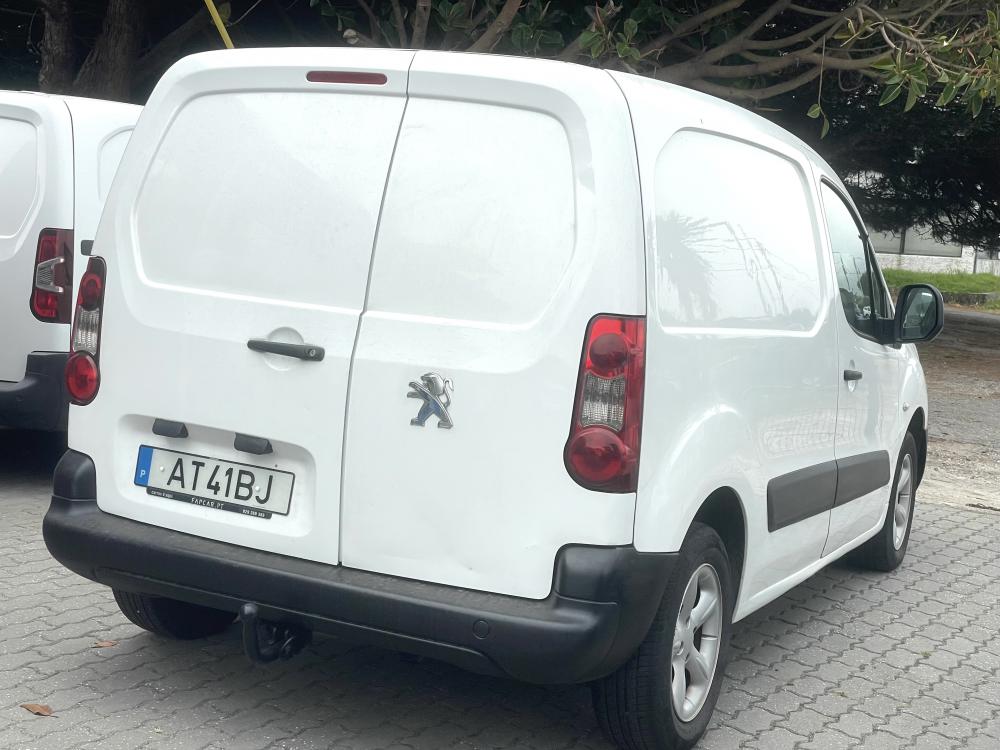 peugeot-partner-2011-diesel-1560cc