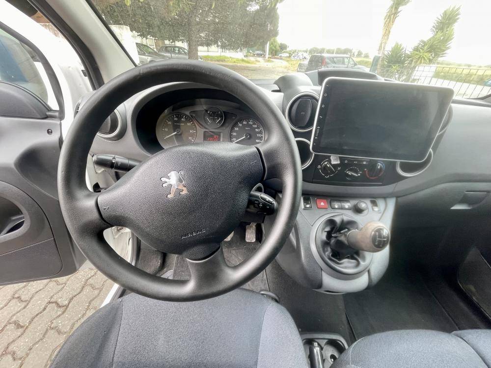 peugeot-partner-2011-diesel-1560cc