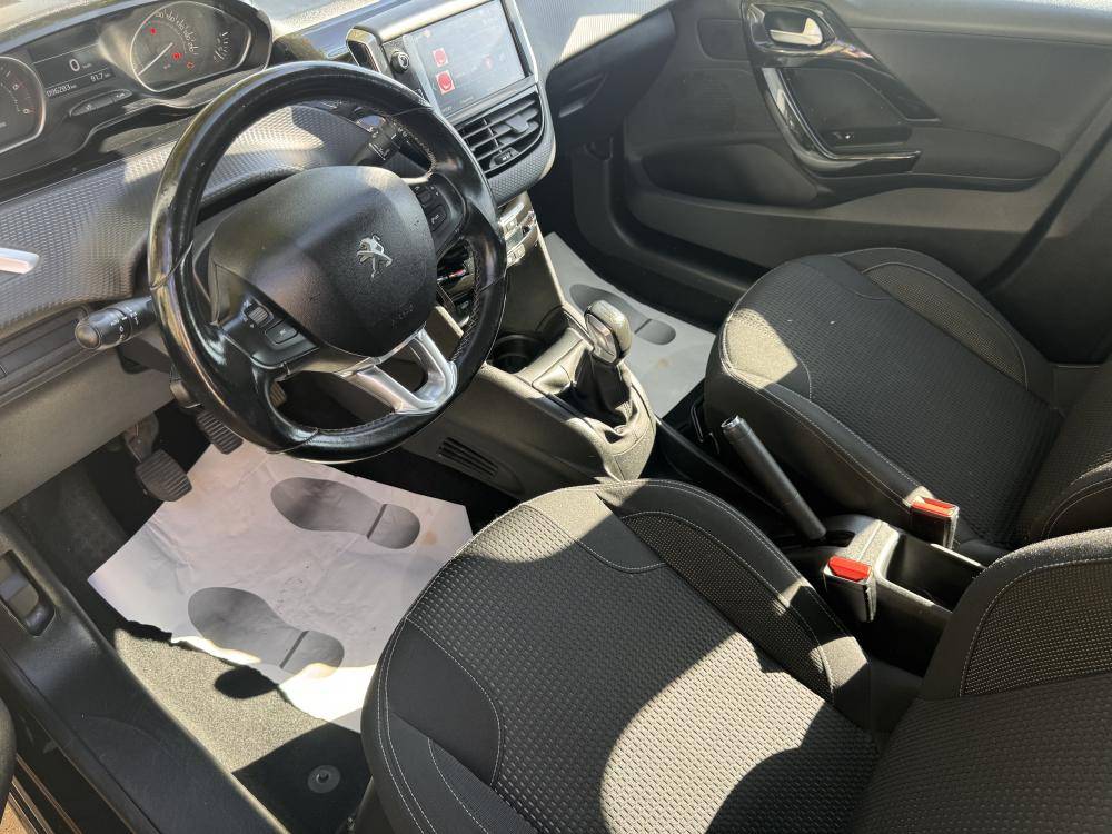 peugeot-208-2019-gasolina-1199cc